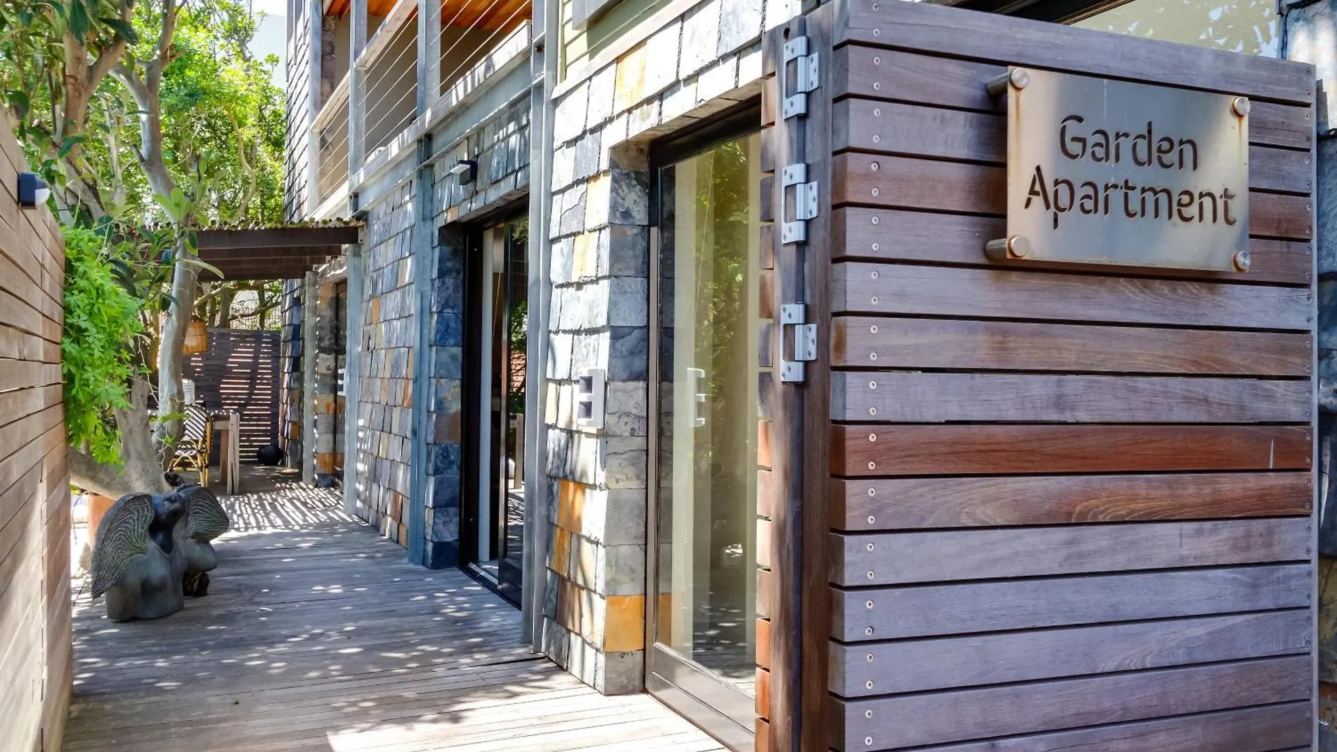 Aparthotel Sweet Greta - Ocean Apartment With Sauna & Solar Cape Town